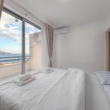 Sea View Two Bedroom Family Apartment With Pool - Sunset Ivanovici Bečići Екстериор снимка